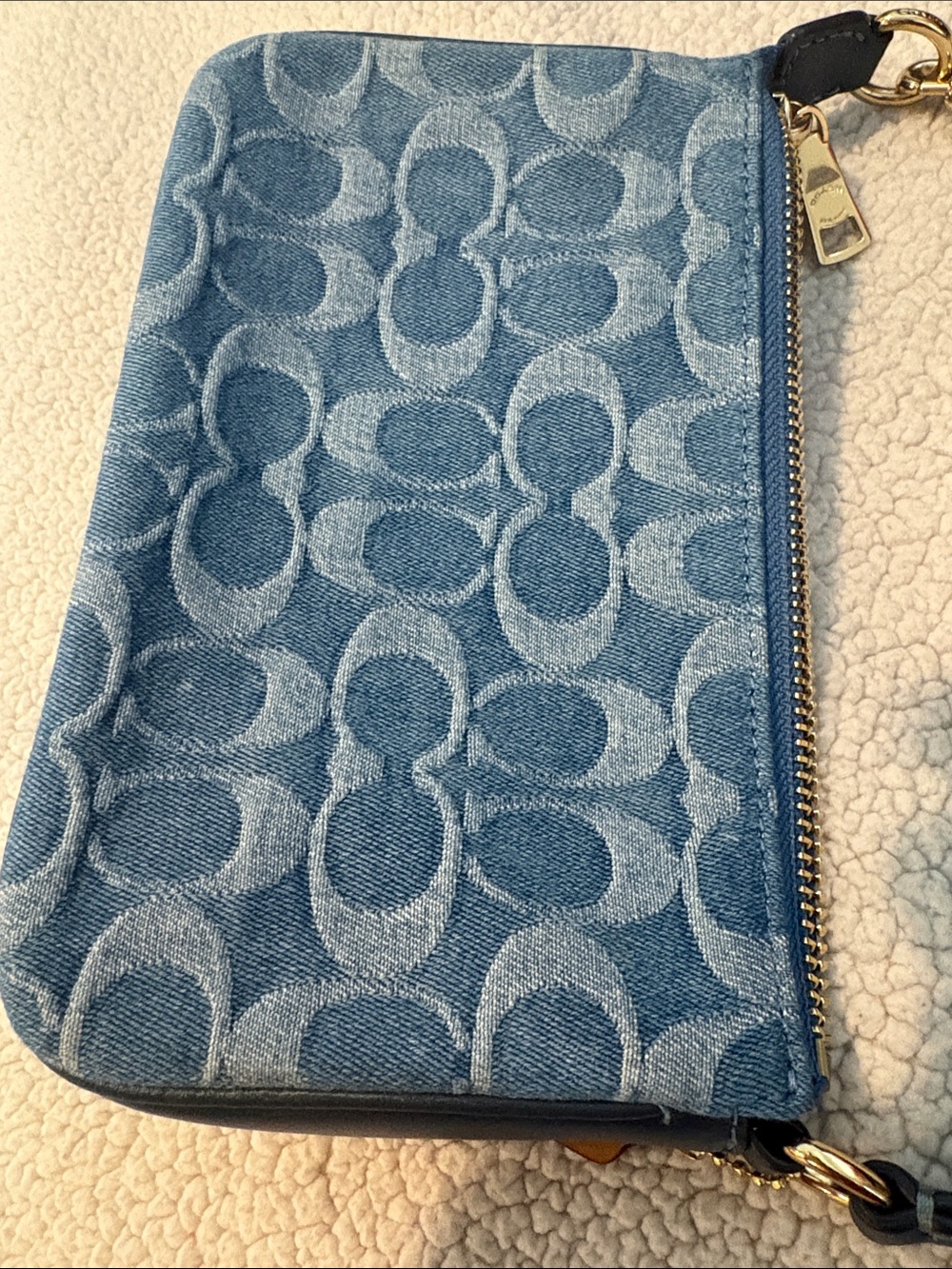Coach Denim Signature nolita in Blue with Black Strap and Gold Hardware - Picture 6 of 8